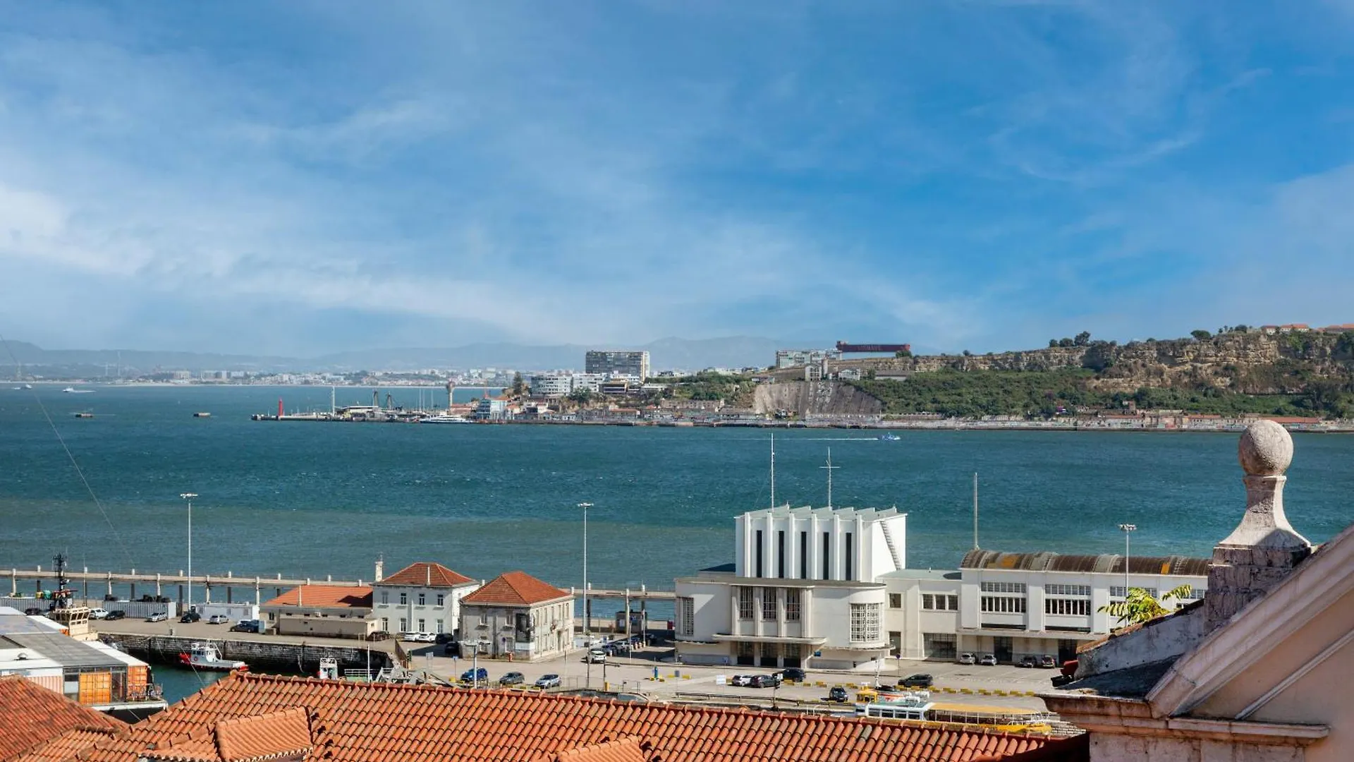 Arriaga River Views II Lisbon